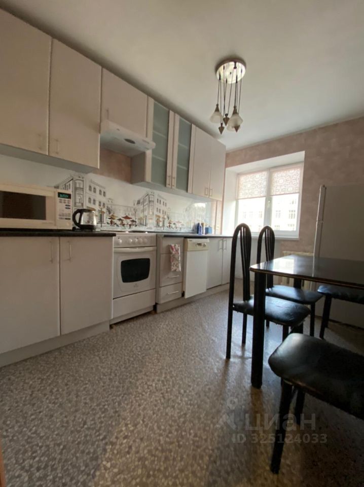 Вокзальная магистраль - 13 №2