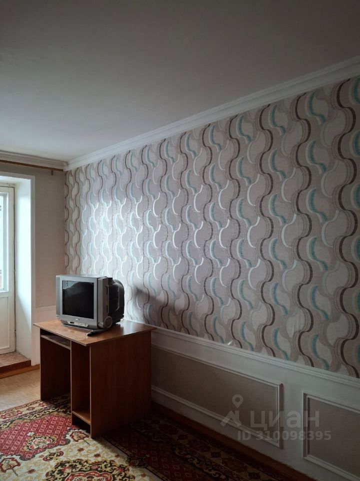 Большевистская - 48/2 №5