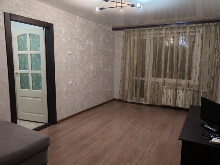 Кропоткина - 127 №1