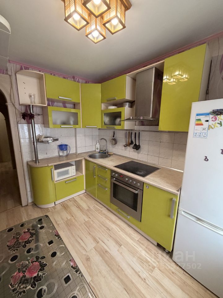 Грибоедова - 32 №8