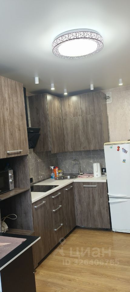 Серафимовича - 18 №5