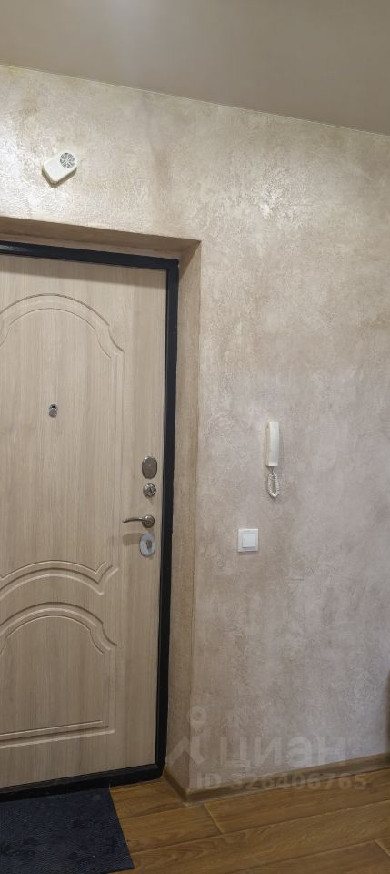 Серафимовича - 18 №7