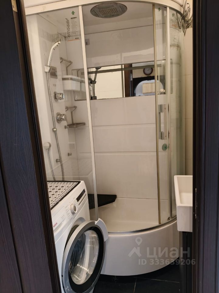 Ленинградская - 182 №16