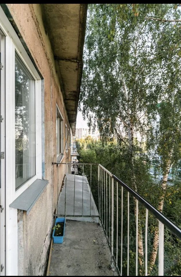 Есенина - 37 №6