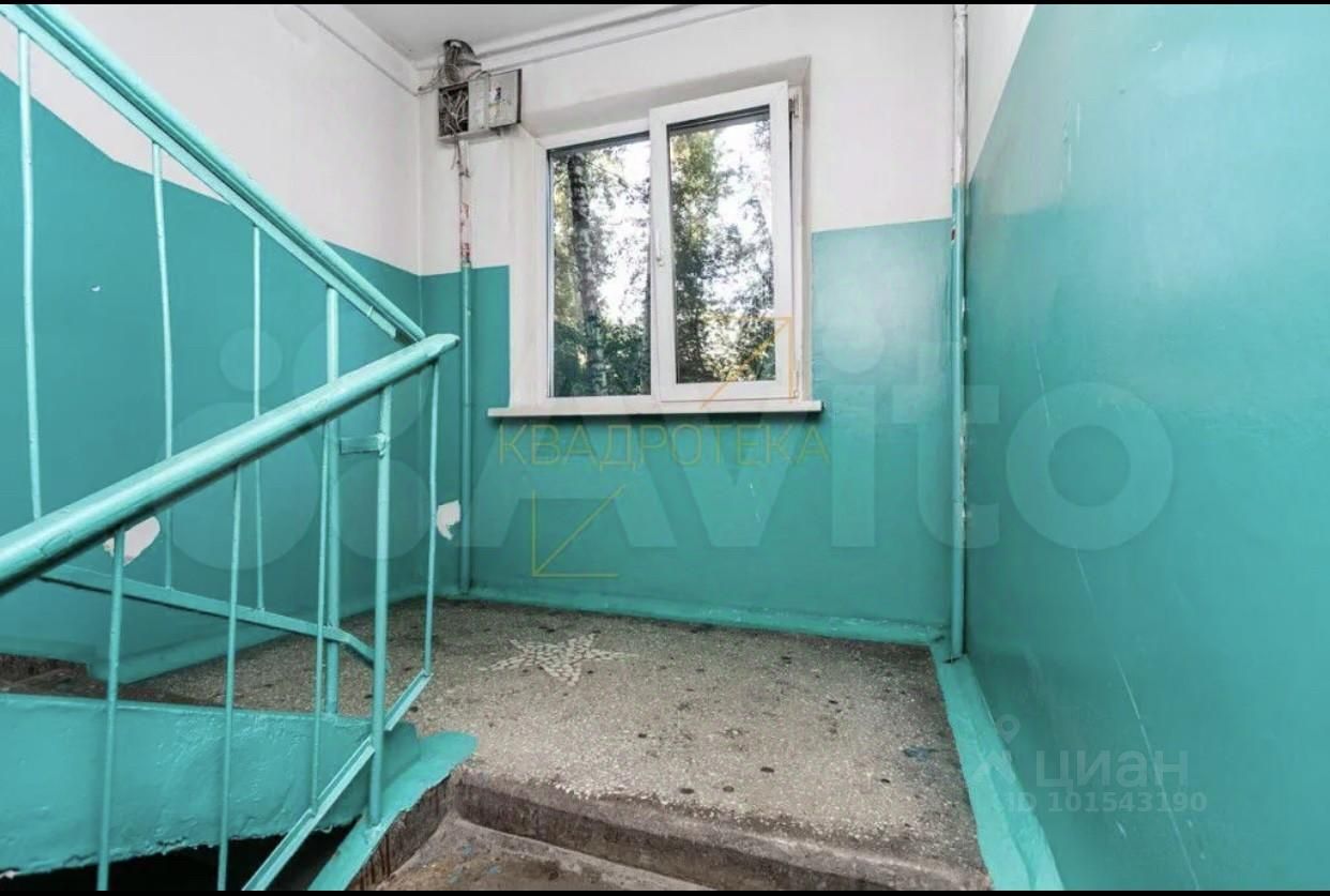 Есенина - 37 №4