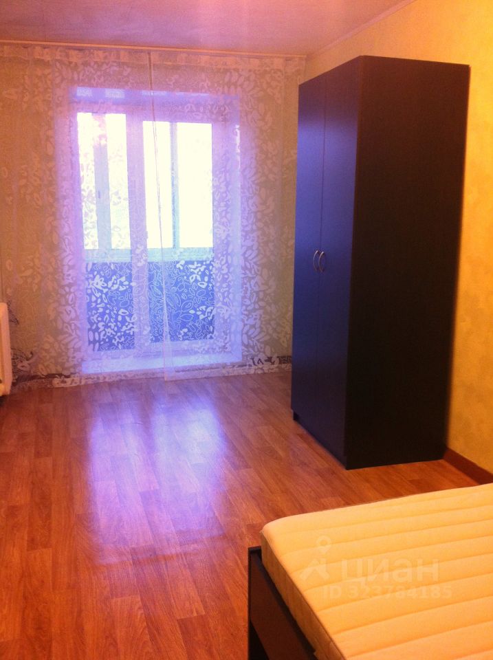 Красный проспект - 81 №6