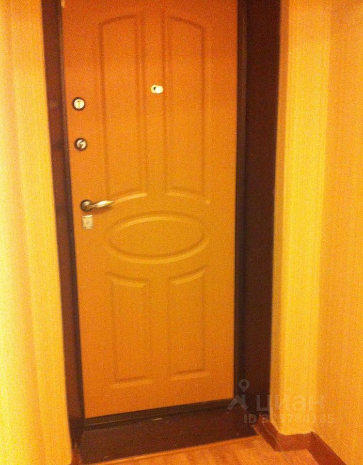 Красный проспект - 81 №1