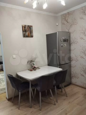 Красный проспект - 99 №14