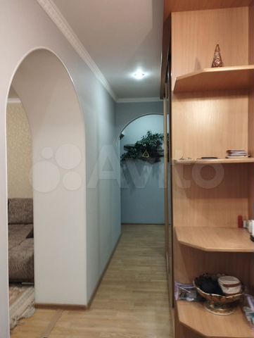 Красный проспект - 99 №1