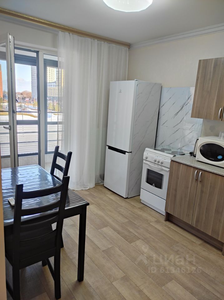 Большевистская - 118 №10