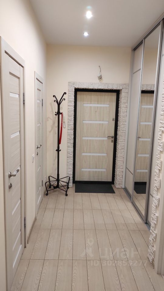 Райсовета площадь - 8 №3