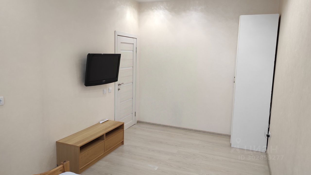 Райсовета площадь - 8 №6