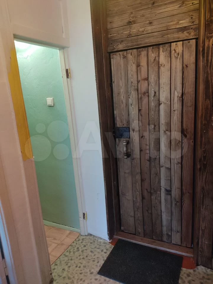 Крылова - 64А №13