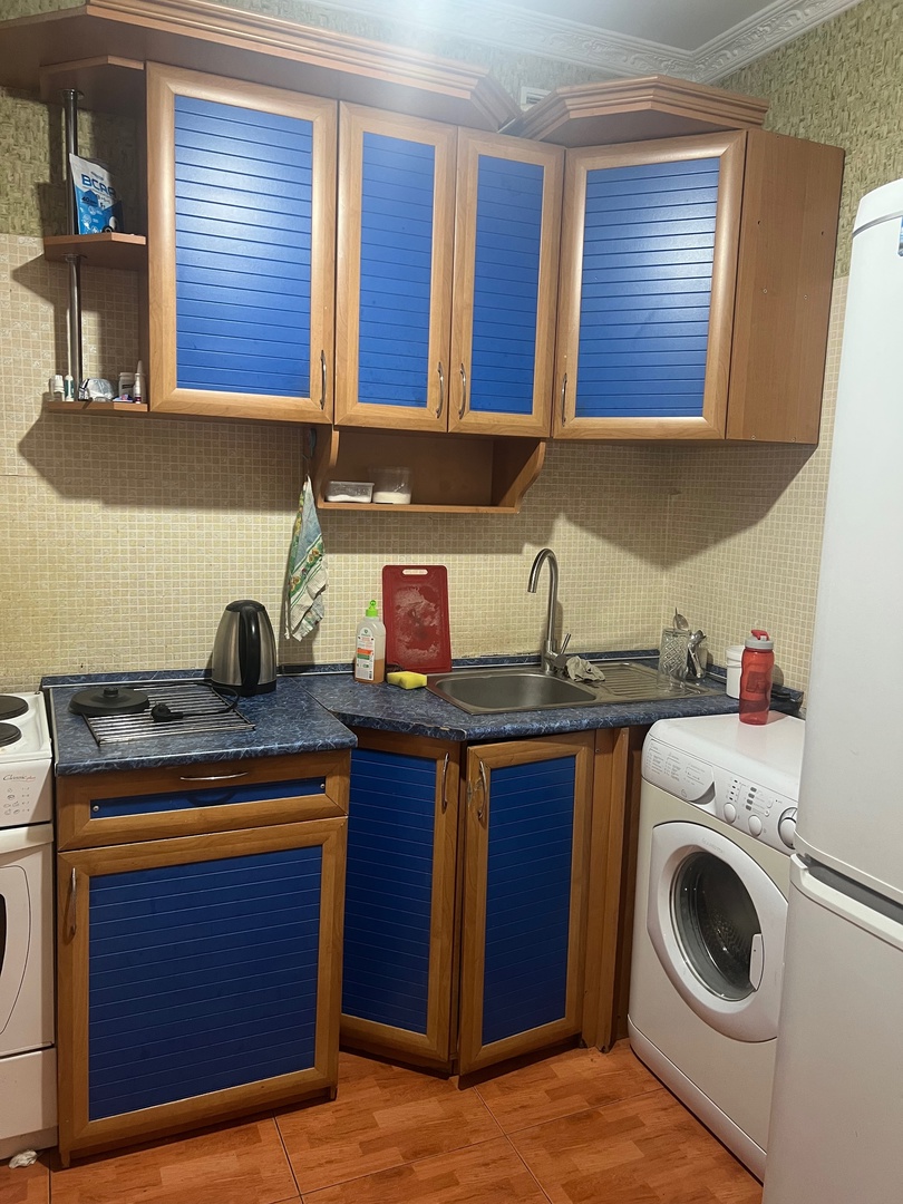 Владимировская - 9 №8