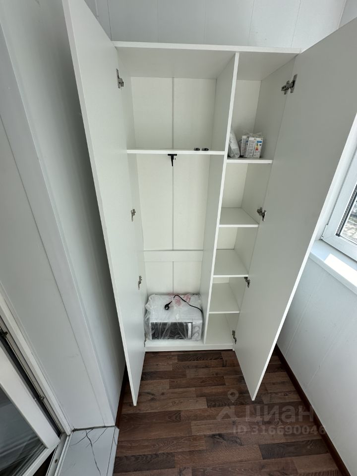 Есенина - 12 №1