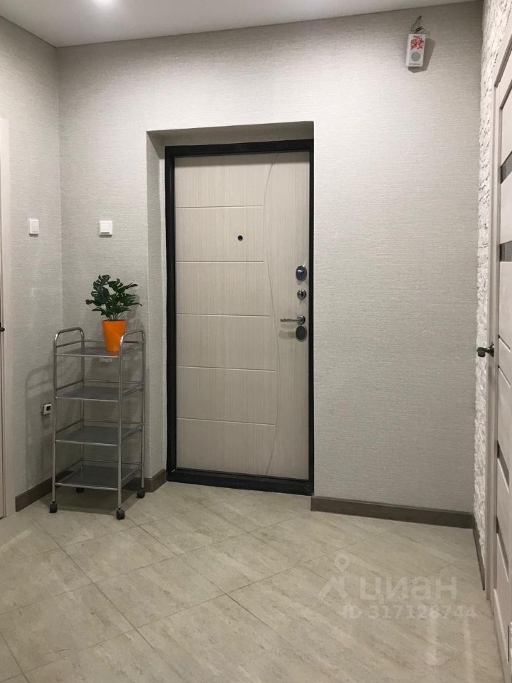 Военная - 16 №4