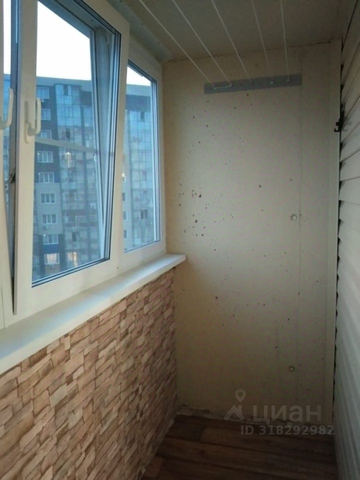 Дзержинского проспект - 32А №3