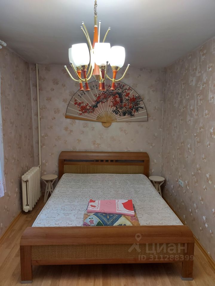Красный проспект - 90 №12