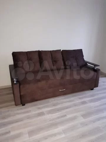 Красный проспект - 325 №3