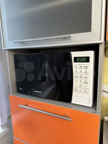 Красный проспект - 100/2 №10