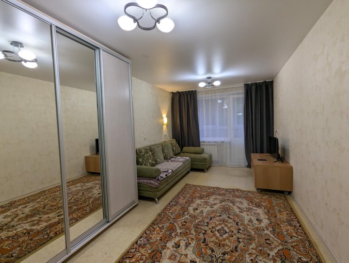 ул. Бориса Богаткова, д.194/5 №1