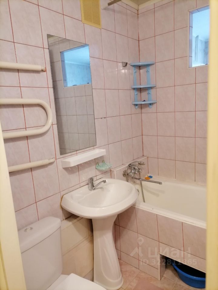 Выставочная - 12 №4