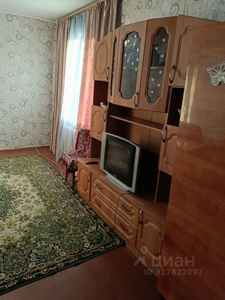 Немировича-Данченко  - 135А №3