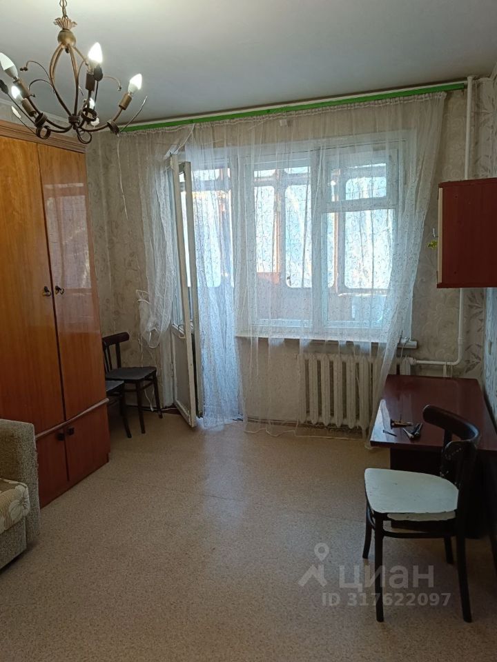 Немировича-Данченко  - 135А №4