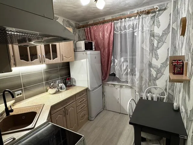 Станиславского - 33 №1