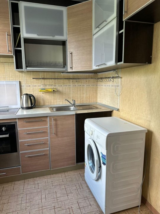 Кропоткина - 106/1 №7