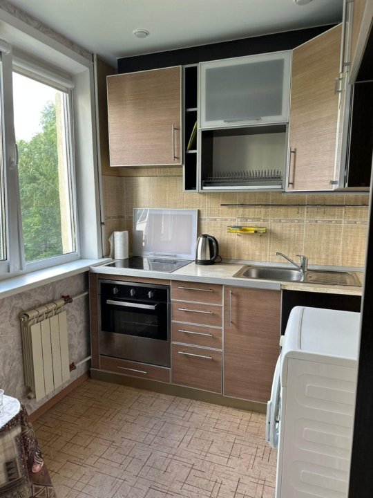 Кропоткина - 106/1 №3