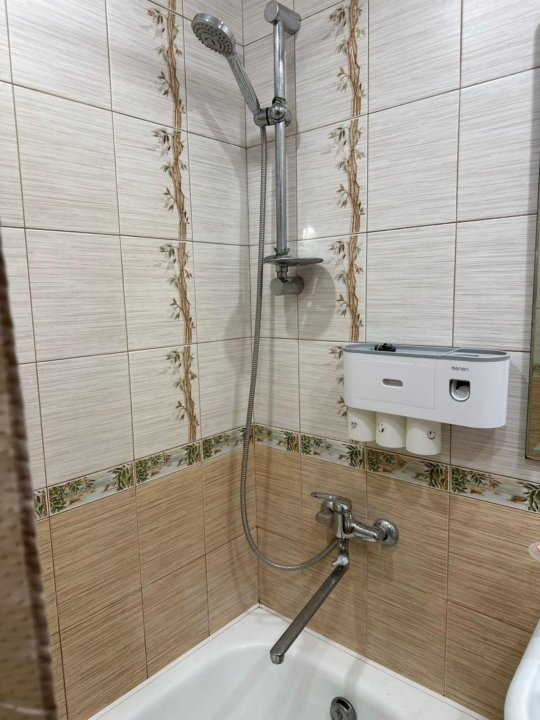 Кропоткина - 106/1 №2