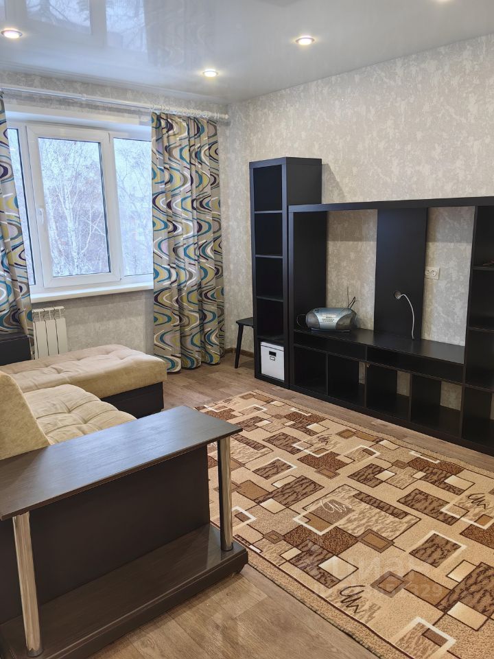 Выставочная - 13 №4