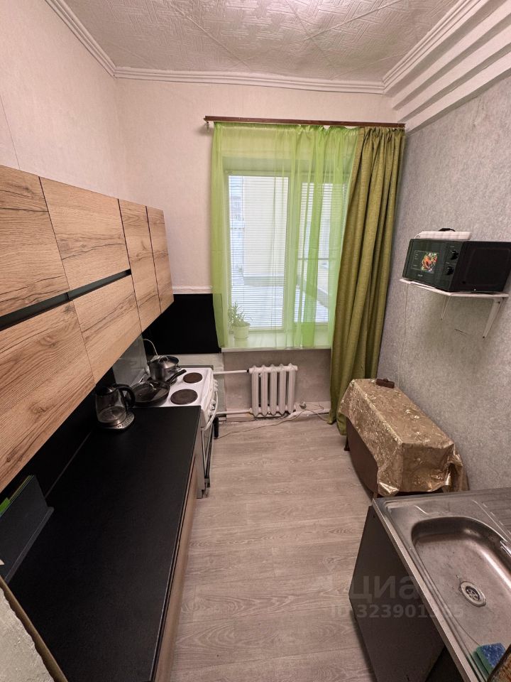 Лобова - 40 №16