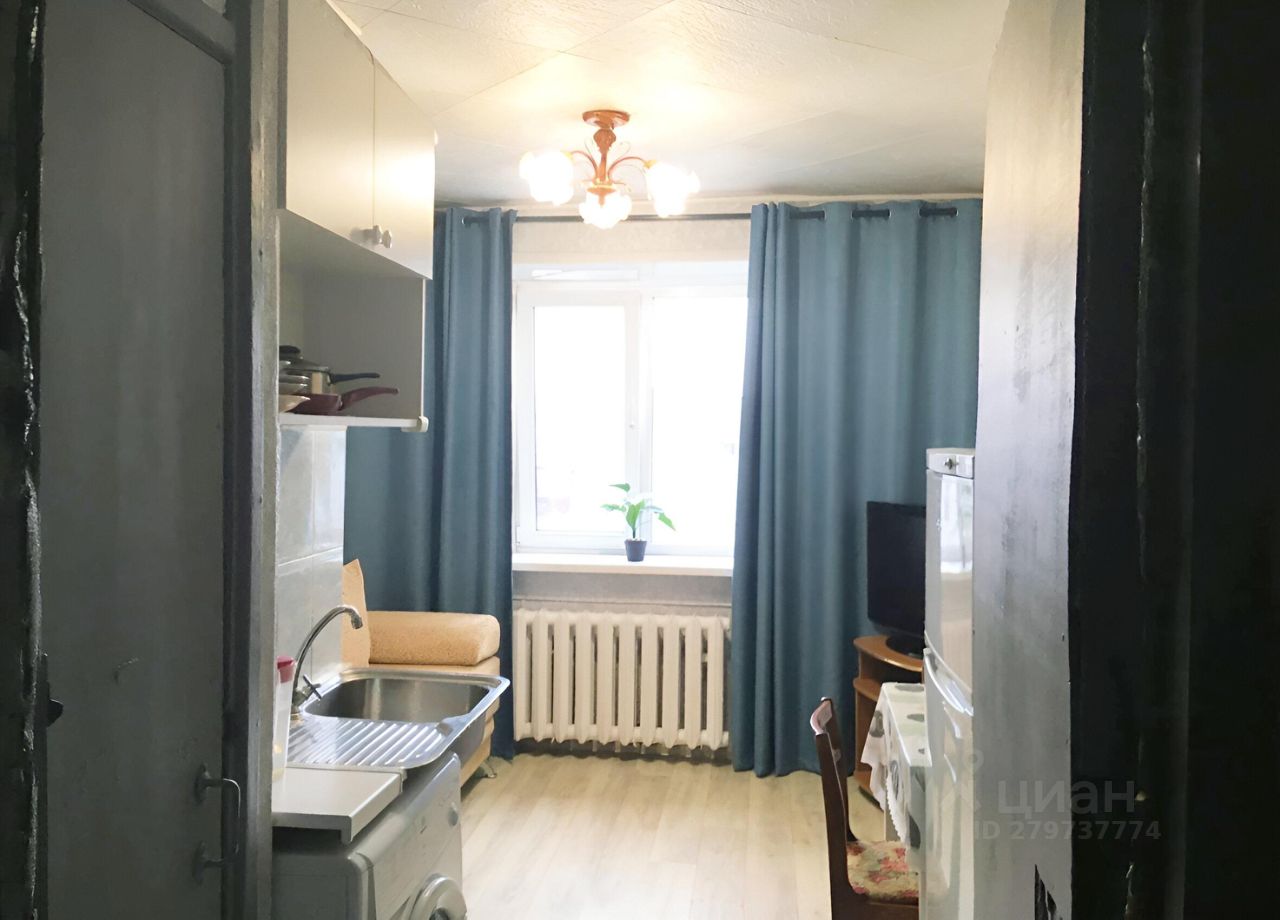 Есенина - 9/1 №1