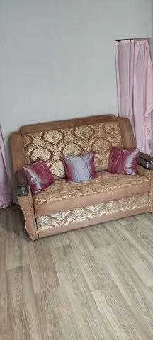 Жуковского - 115/1 №3