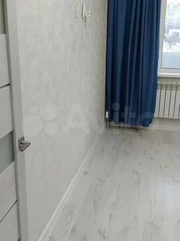 Лазурная - 18 №6