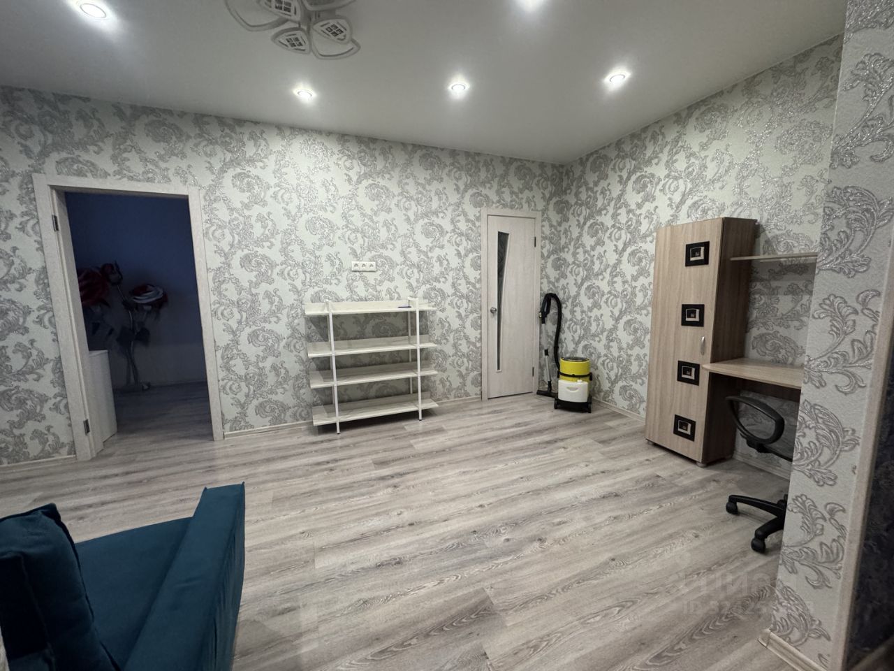 ул. Дзержинского проспект, д.28 №1