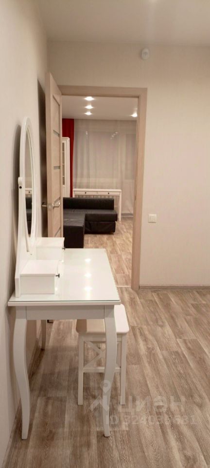 Челюскинцев - 40 №8