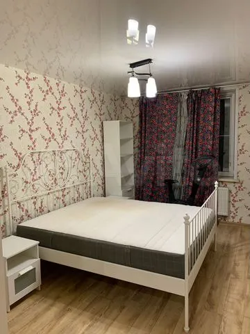 Большевистская - 120 №5