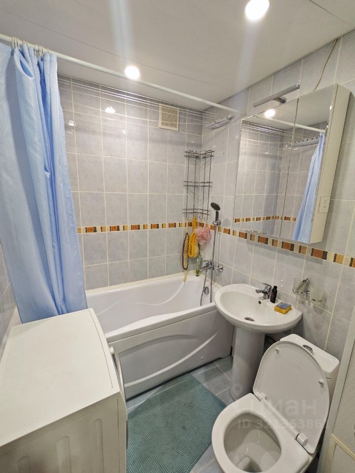 Крылова - 64А №2