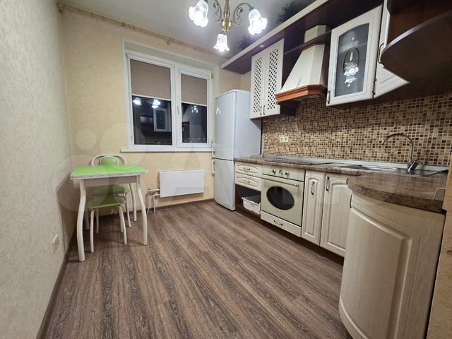 ул. Бориса Богаткова, д.208/2 №1