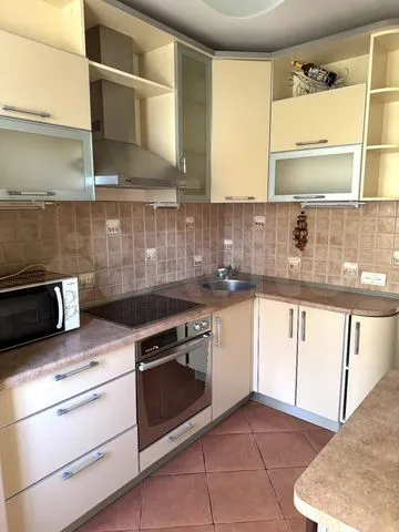 Кропоткина - 106 №12