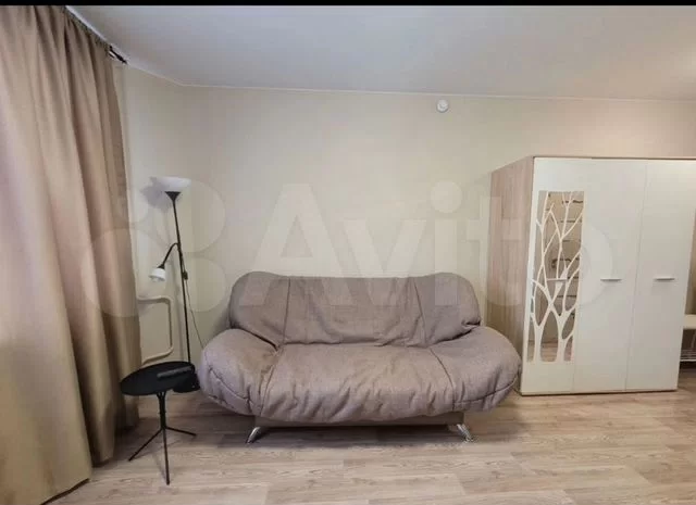 Титова - 257/2 №1