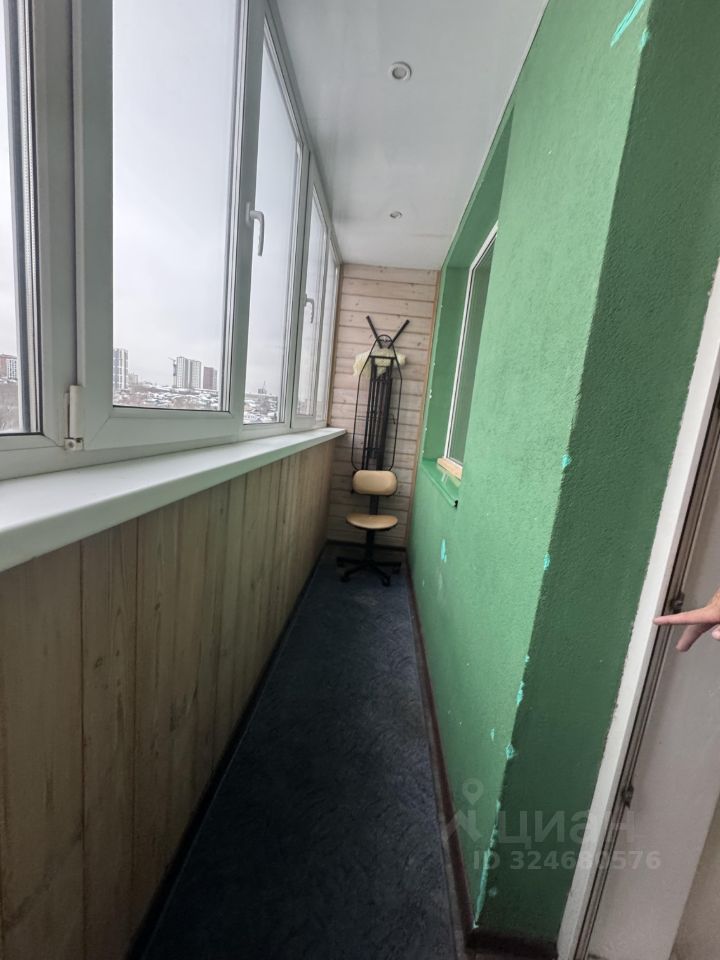 Есенина - 12/2 №3