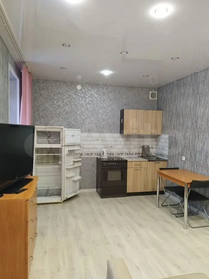 Романтиков - 4 №1