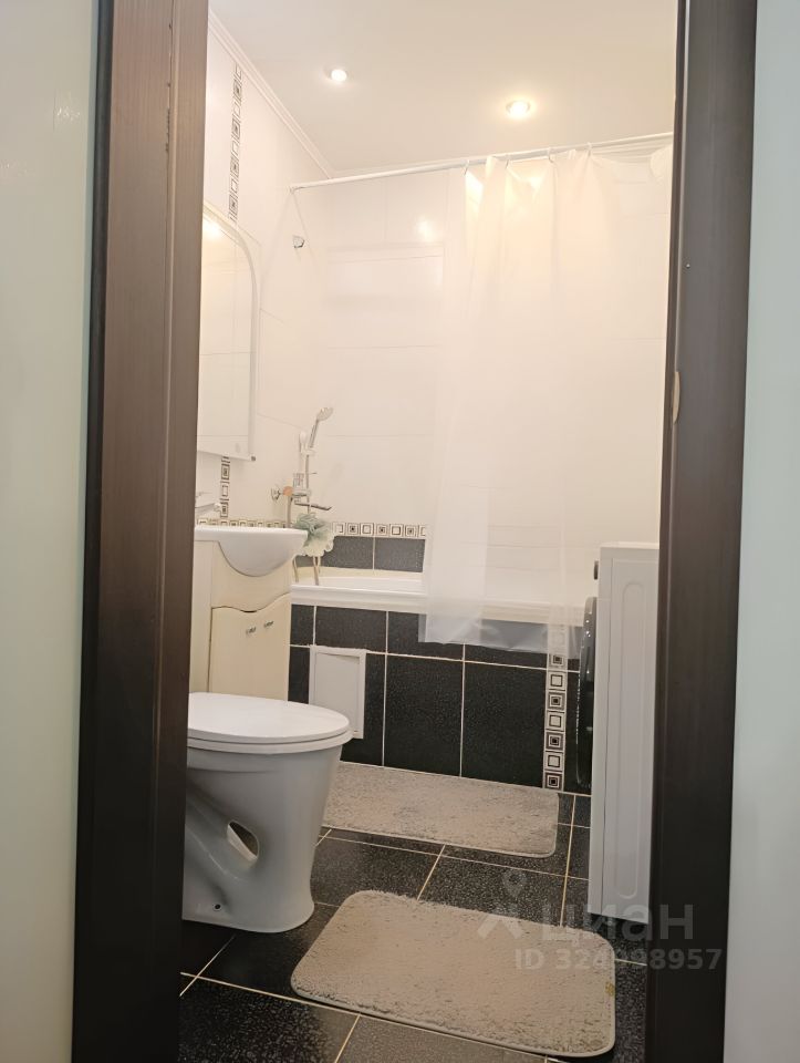 ул. Выборная, д.99/8 №1