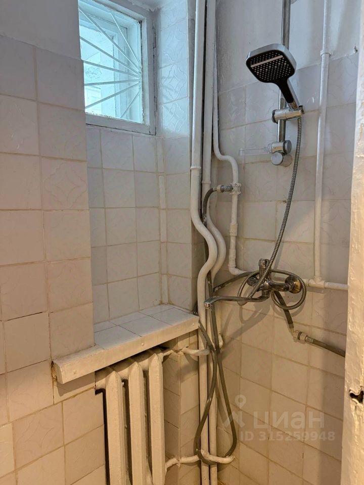 Красный проспект - 11 №8