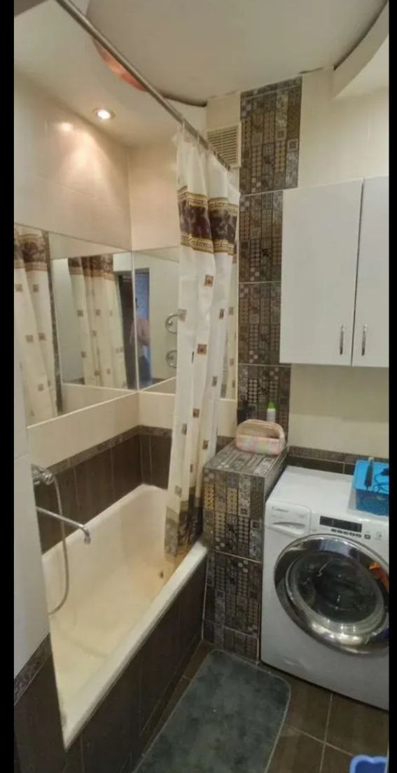 Большевистская - 175/6 №4