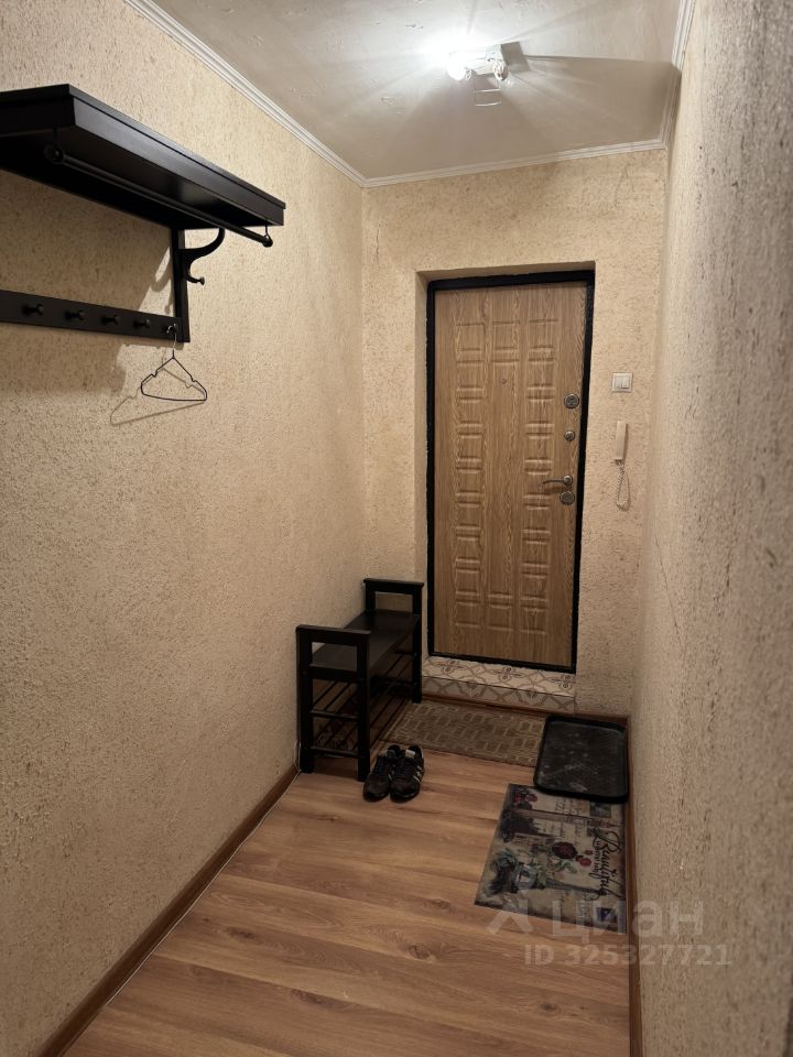 Революции - 10 №4